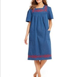 denim patio dresses Go Softly Patio Dress Dark Denim Cotton Embroidered Full Zip Pockets Small